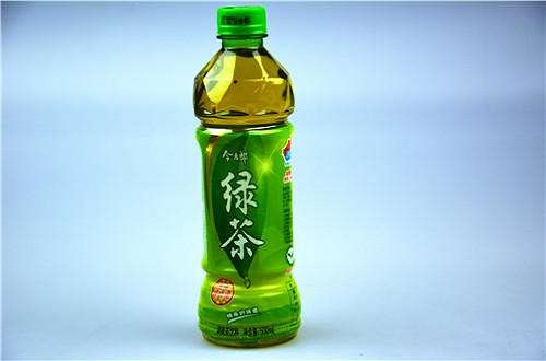 飲料品牌今麥郎被曝存在質(zhì)量問(wèn)題， 綠茶飲料存在大量過(guò)期