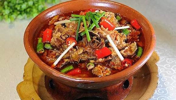 老街魚(yú)嘴巴帶您穿越到民國(guó) 品嘗有歷史味道的湘菜