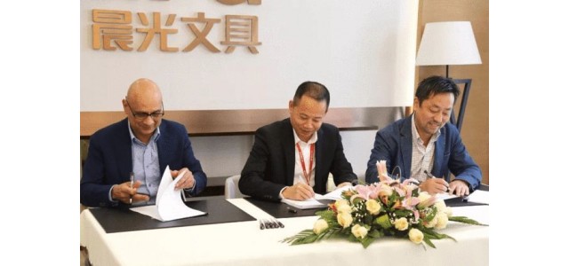 雙胞胎聯(lián)手創(chuàng)業(yè)，打造中國(guó)第一文具品牌，身價(jià)517億