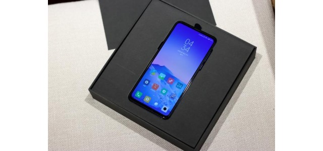 不管品牌，看看手機(jī)。相比華為手機(jī)，誰更香？